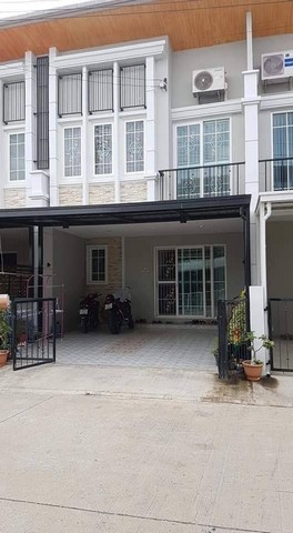 ขายทาวน์โฮม 2 ชั้น 4 ห้องนอน โครงการโกลเด้น ทาวน์ Golden town บางนา-สวนหลวง ขายทาวน์โฮม 2 ชั้น 4 ห้องนอน โครงการโกลเด้น ทาวน์ Golden town บางนา-สวนหลวง