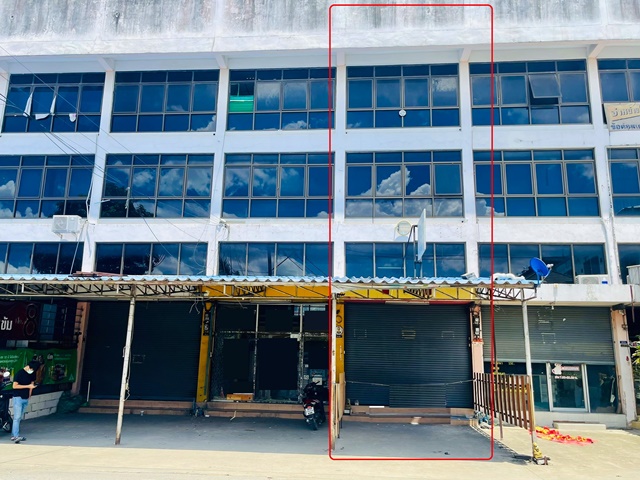 สามารถทำธุรกิจ อาคารพาณิชย์ตกแต่ง 3.5ชั้น รามอินทรา พระยาสุเรนทร สามารถทำธุรกิจ อาคารพาณิชย์ตกแต่ง 3.5ชั้น รามอินทรา พระยาสุเรนทร