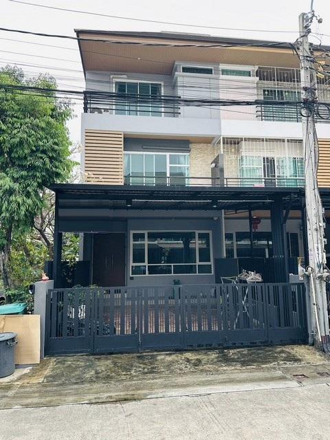 ให้เช่าทาวน์โฮม3ชั้น หมู่บ้านโพธิ์แก้วเพลส ถนนโพธิ์แก้ว ลาดพร้าว ให้เช่าทาวน์โฮม3ชั้น หมู่บ้านโพธิ์แก้วเพลส ถนนโพธิ์แก้ว ลาดพร้าว