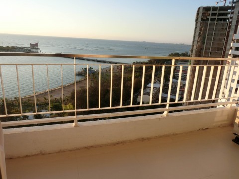 คอนโดใจกลางเมืองศรีราชา ให้เช่า เดินทางง่าย สะดวกสบาย เดินทางเพียง2นาทีถึงโรบินสัน คอนโดใจกลางเมืองศรีราชา ให้เช่า เดินทางง่าย สะดวกสบาย เดินทางเพียง2นาทีถึงโรบินสัน