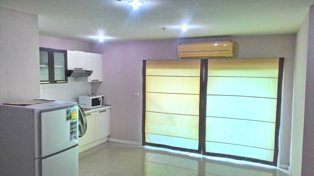 +++ให้เช่า Condo เมโทรพาร์ค สาทร-กัลปพฤกษ์ 2 BED 57 ตรม. ราคา 10,000 บาท สัญญา1 ปี คอนโดติด MALL ใหม่ล่าสุด57 ตร.ม. ห้องมีเฟอร์นิเจอร์แค่บางส่วน (ไม่มีโซฟา ชั้นวางทีวี โต๊ะทานอาหาร )แต่มีตู้เย็น+ไมโค +++ให้เช่า Condo เมโทรพาร์ค สาทร-กัลปพฤกษ์ 2 BED 57 ตรม. ราคา 10,000 บาท สัญญา1 ปี คอนโดติด MALL ใหม่ล่าสุด57 ตร.ม. ห้องมีเฟอร์นิเจอร์แค่บางส่วน (ไม่มีโซฟา ชั้นวางทีวี โต๊ะทานอาหาร )แต่มีตู้เย็น+ไมโค