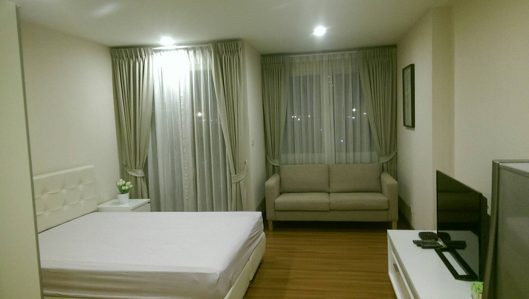 ให้เช่า คอนโดใกล้สนามบินสุวรรณภูมิ Airlink Residence ให้เช่า คอนโดใกล้สนามบินสุวรรณภูมิ Airlink Residence