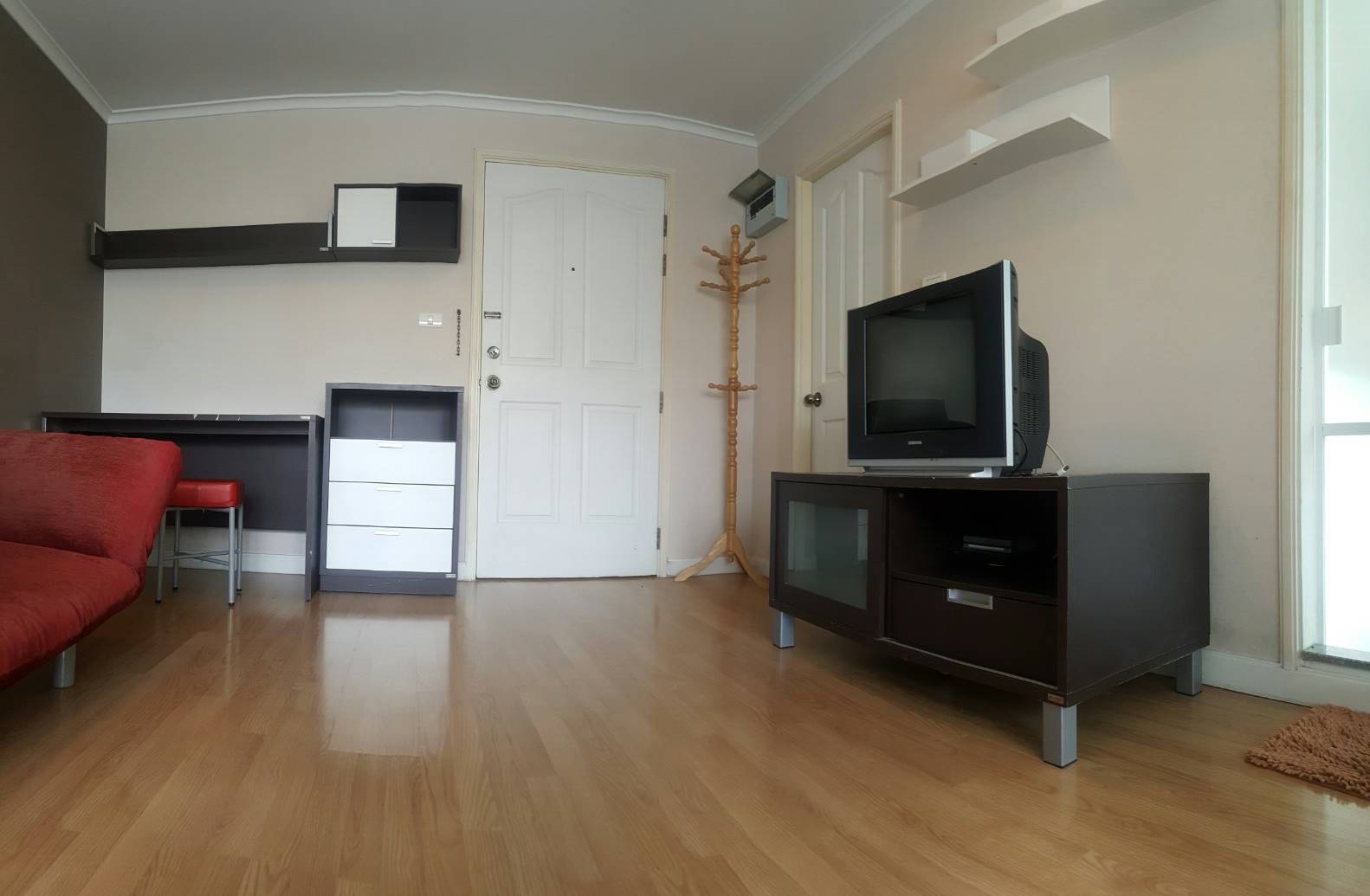 ��¶١�ҡ �͹�����Թ� ����� ������˧ 26 ��Ҵ 32 ��.�. �����§ 1.63 ��ҹ��ҹ�� Lumpini Ville Ramkhamhaeng 26 (LPN)