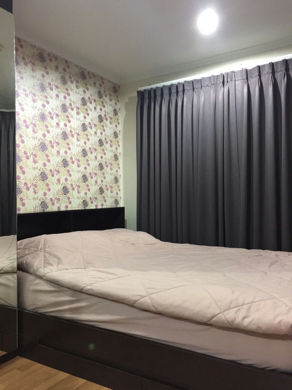 ��¶١ �͹� ����Թ� ���� �������䫴� ������ 3 ��ͧ��� ���������ú ���������ѹ�� 2. 45 ź.