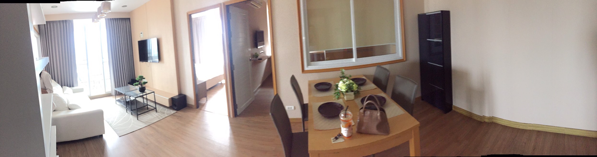 �͹�����Ҫ�������㨡�ҧ���ͧ�����ҧ�úԹ�ѹ 25000 �ҷ����������Ҿѡ�ѹ��