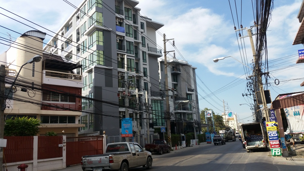 �͹� ��� �Һҹ�� ��ѧ�������������ç ��ҧBTS���ç 800 ����