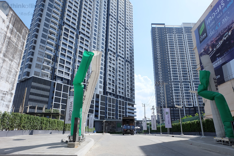 คอนโด ให้เช่า ย่านเตาปูน ชั้นสูง วิวสระว่ายน้ำ.. คอนโด ให้เช่า ย่านเตาปูน ชั้นสูง วิวสระว่ายน้ำ..