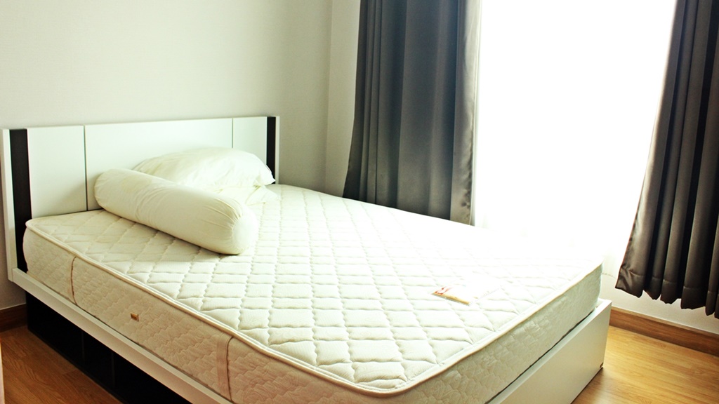 ������ �͹� ��ҹ����¹��� ����СѺ�ѡ�֡��..