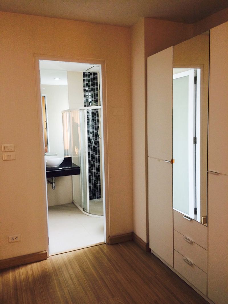 คอนโดให้เช่า และขาย แฮปปี้ คอนโด ลาดพร้าว 101 คอนโดให้เช่า และขาย แฮปปี้ คอนโด ลาดพร้าว 101