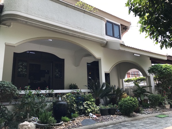 ��º�ҹ�����2����Ҵ������ѧ�Թ 53 ���Թ 103 ��.��300��.� ���������������ѡ���ҧ��