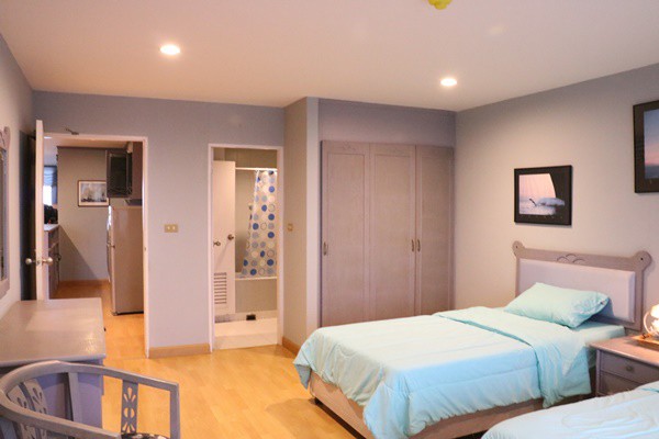 ��´�ǹ�͹⴨����¹ �����¹��ҫ�Ҥ͹��� �Դ�Ҵ�����¹ 3 ��ͧ�͹ 2 ��ͧ��� 156 ��.�.