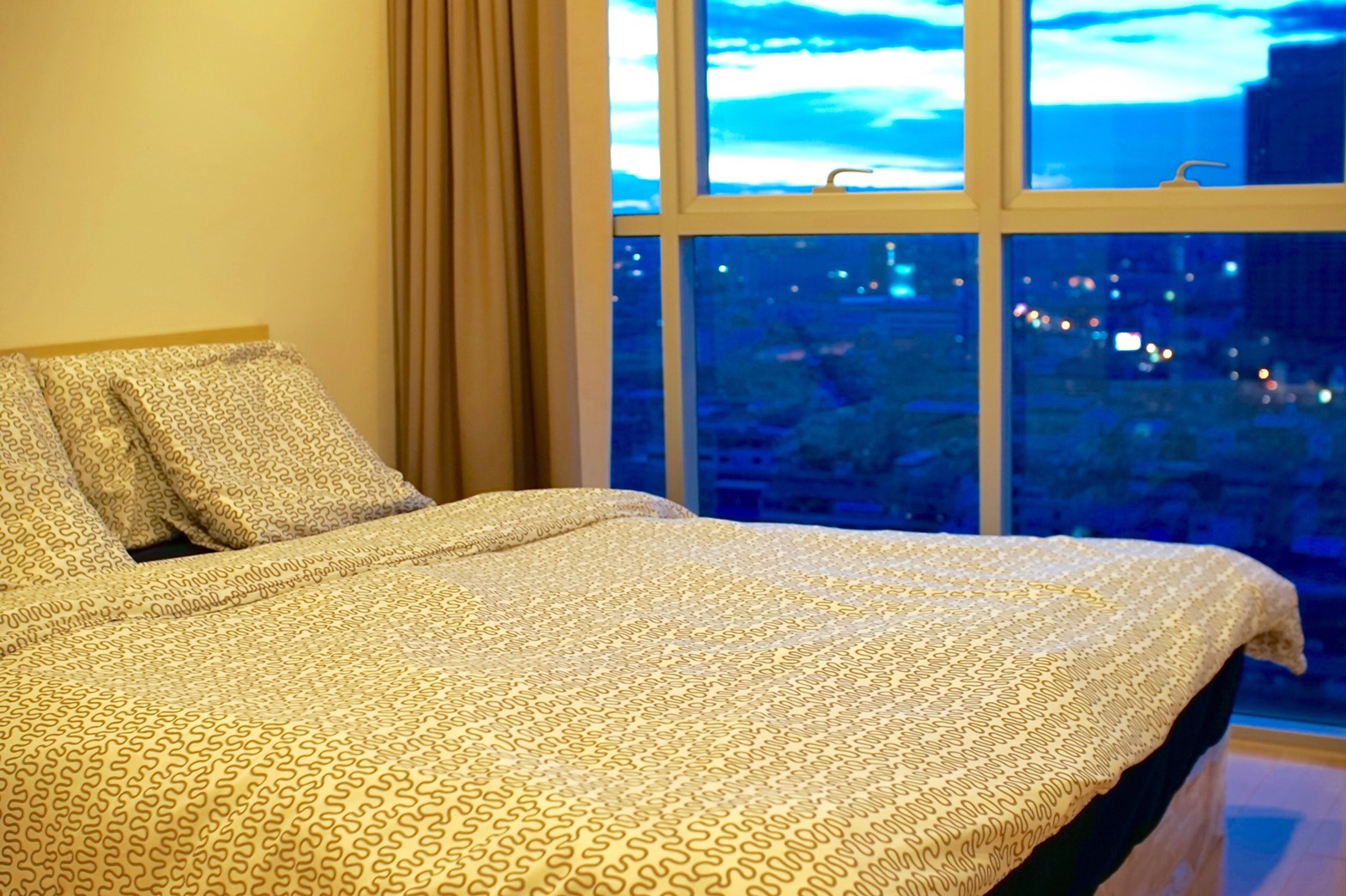 ให้เช่าคอนโด 2นอน2น้ำ ย่านพระราม4 ทำเลดี.. ให้เช่าคอนโด 2นอน2น้ำ ย่านพระราม4 ทำเลดี..