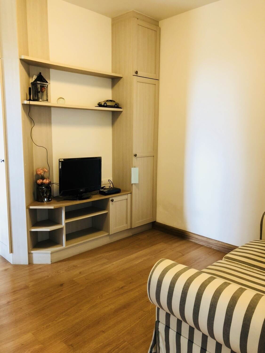 ขายด่วน คอนโด แชปเตอร์วัน ราคาถูก วิวแม่น้ำ... ขายด่วน คอนโด แชปเตอร์วัน ราคาถูก วิวแม่น้ำ...