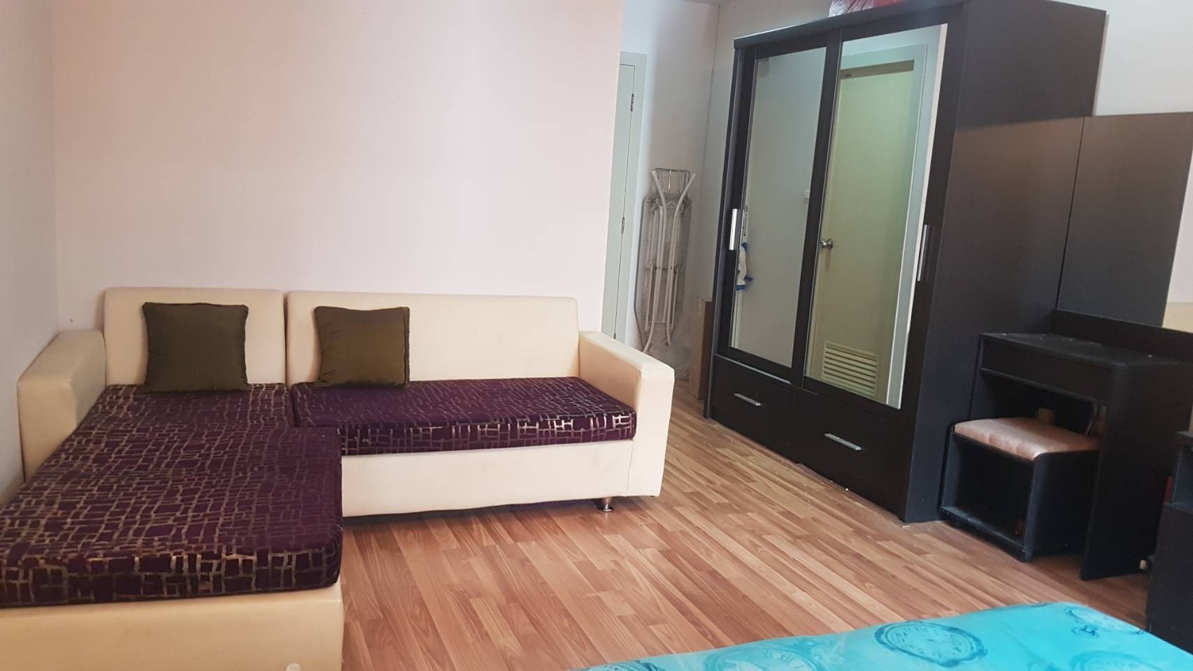 ขายด่วน คอนโด regent home 12 ลาดพร้าว ขายด่วน คอนโด regent home 12 ลาดพร้าว