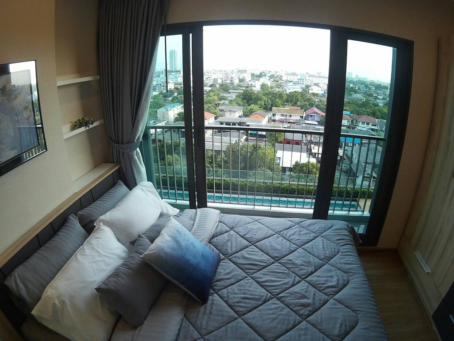 �����Ҥ͹� The Tree Rio Bang Aor Station (��� ��� �����  �ҧ��� �൪�� ) 