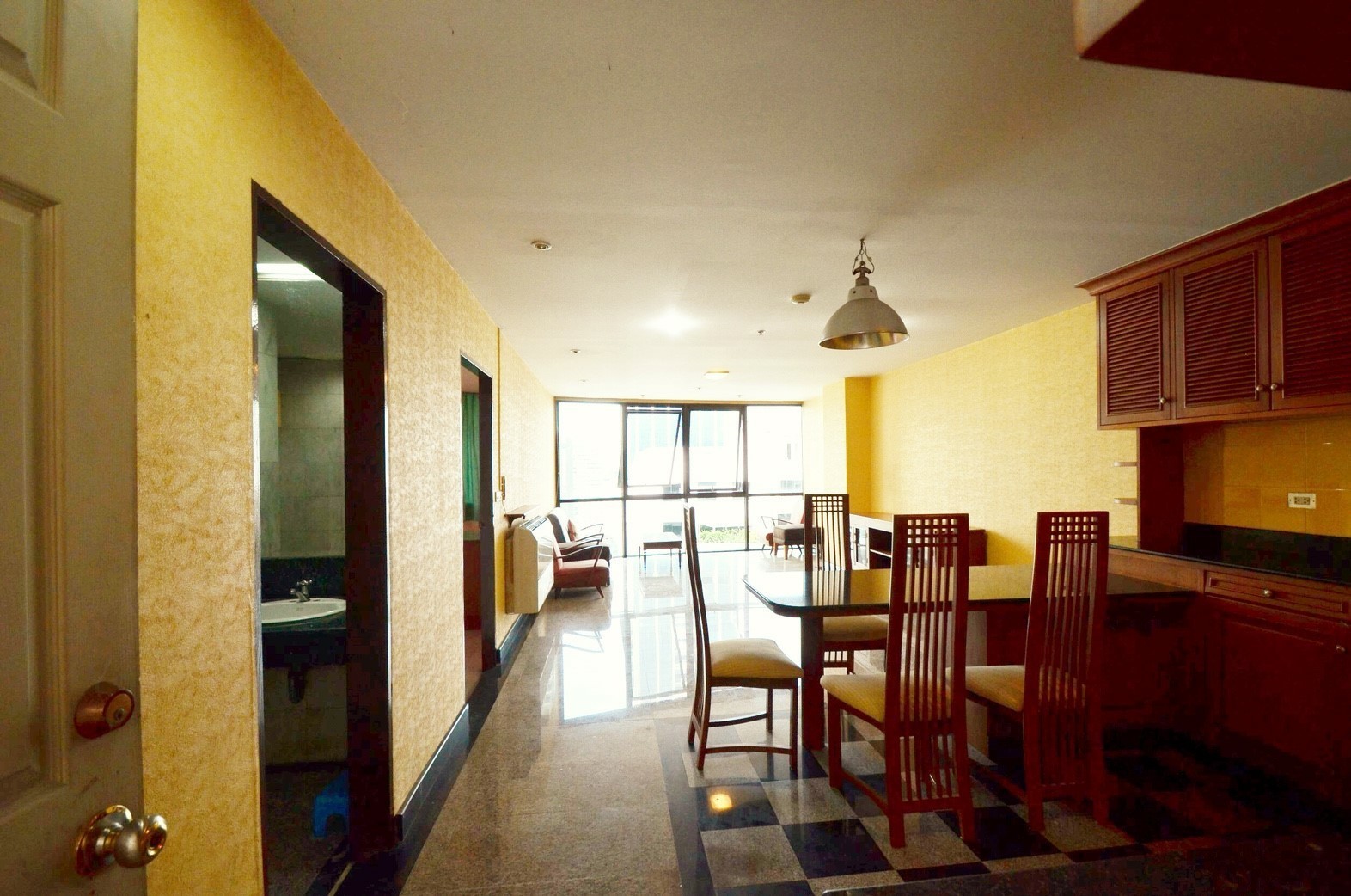 ��´�ǹ !! �͹���� ����� ��� 1 ���ʶҹ� BTS�Ҫ����..