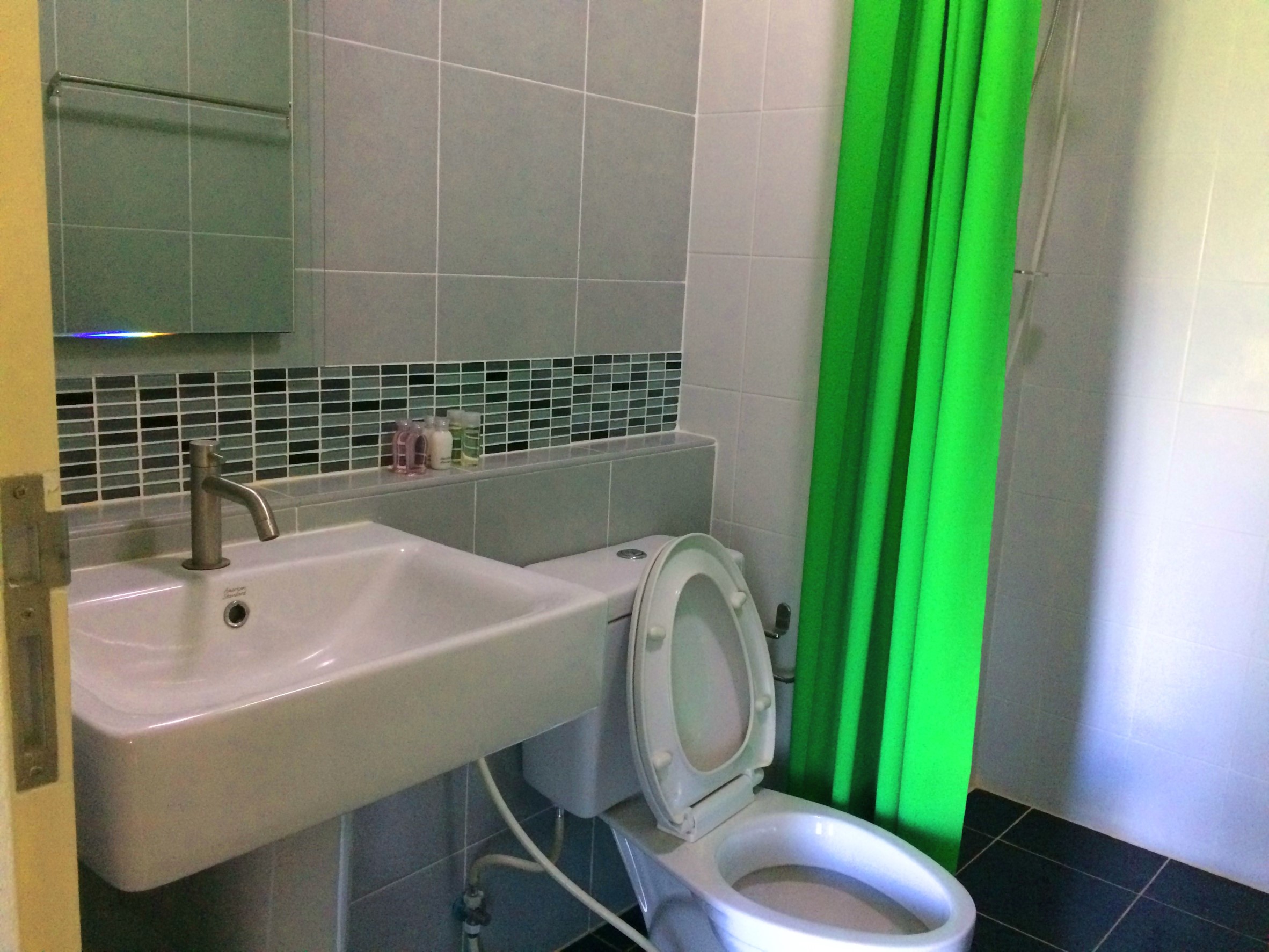 ������ �� �͹� ��͹�ت - ������ 9 ������������駤�ʶҹշѺ��ҧ ��ͧ 30 ���. ���2 ����ú