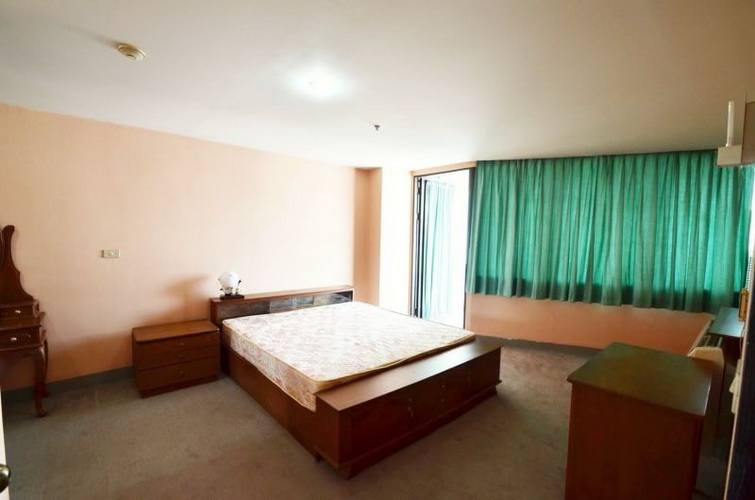 BIG SALES!!! ��¤͹� ��� ����� ��� 1 ��� BTS �Ҫ���� ��Ҵ 73.5 ��.�. ��§�� 3 ��ҹ�ҷ��ҹ�� !!