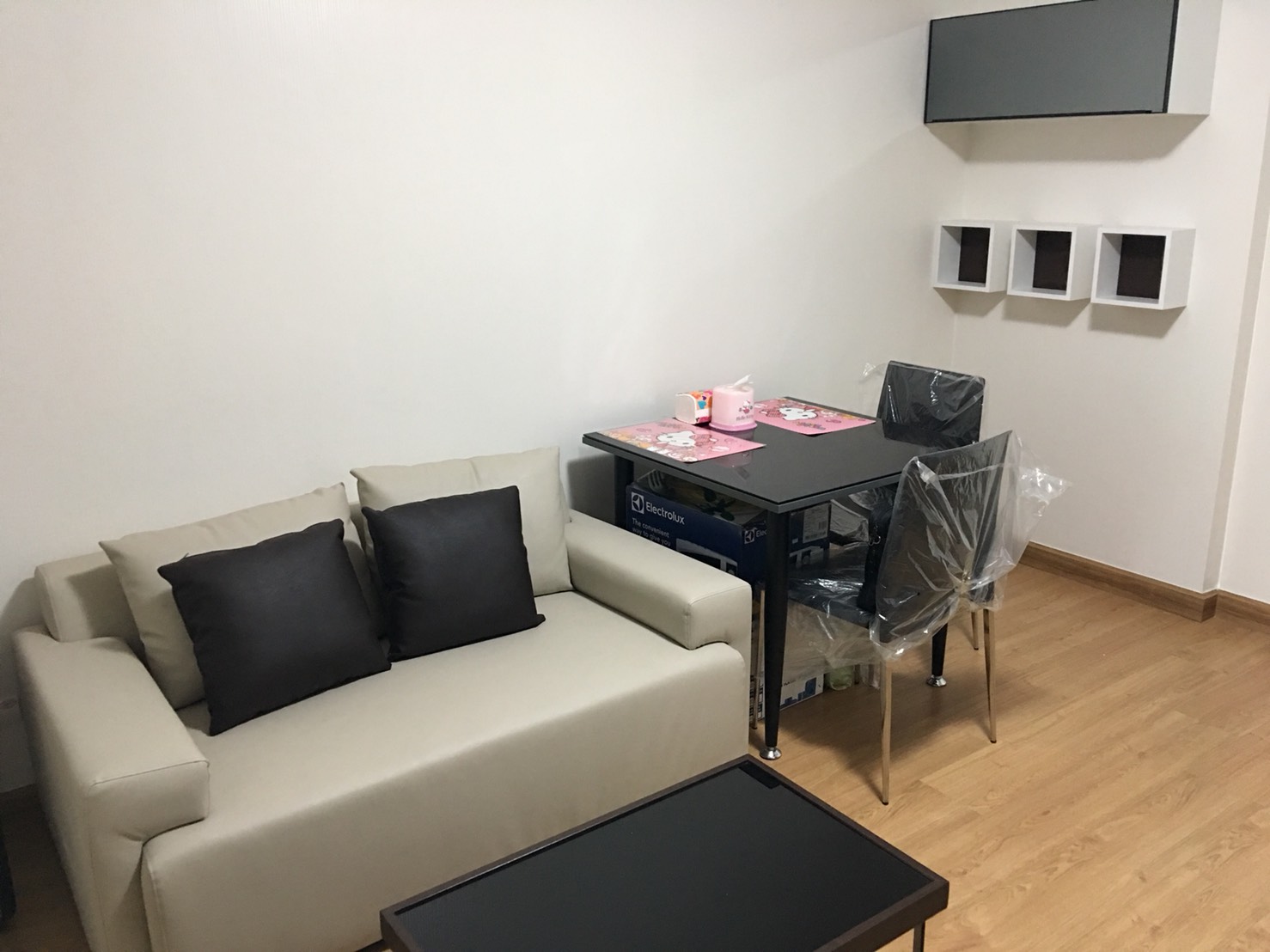 ������ For Rent Supalai City Resort Bearing Station Sukhumvit 105 (������� �Ե�������� ʶҹ�ö俿������ �آ���Է 105) 1 �͹ 42 ��� ��� 4  