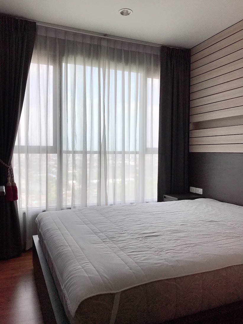 ��� �͹� 1 ��ͧ�͹ 31 ��.�. ��� 21 ��ͧ��� �͹� ����� ������9-������˧ (The Base Rama 9 � Ramkhamhaeng) �觤ú ��������� (AS902-033)