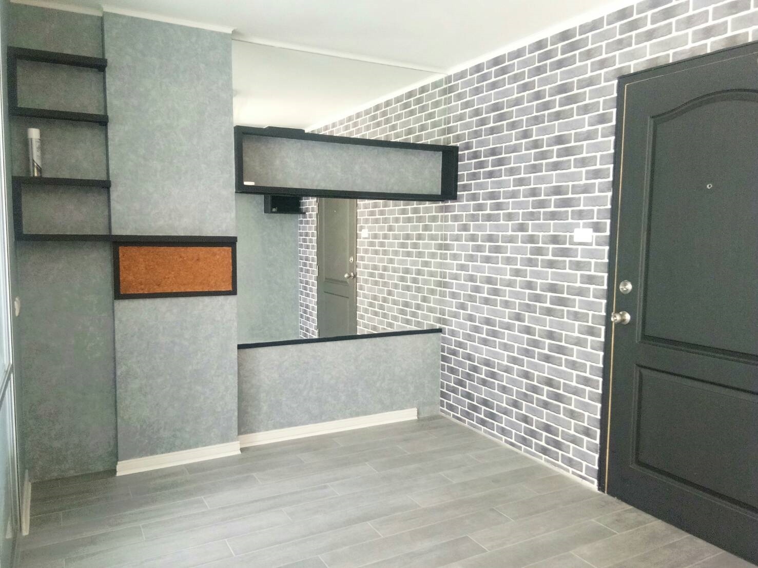 ��¶١ �͹�����Թ� �͹ⴷ�ǹ� �ҧ� ����Դ��������ɵ�-�ҧ� ���BTS ��� MRT �Թ�ҧ�дǡ���ʹö��ҧ���� (YS902-015)