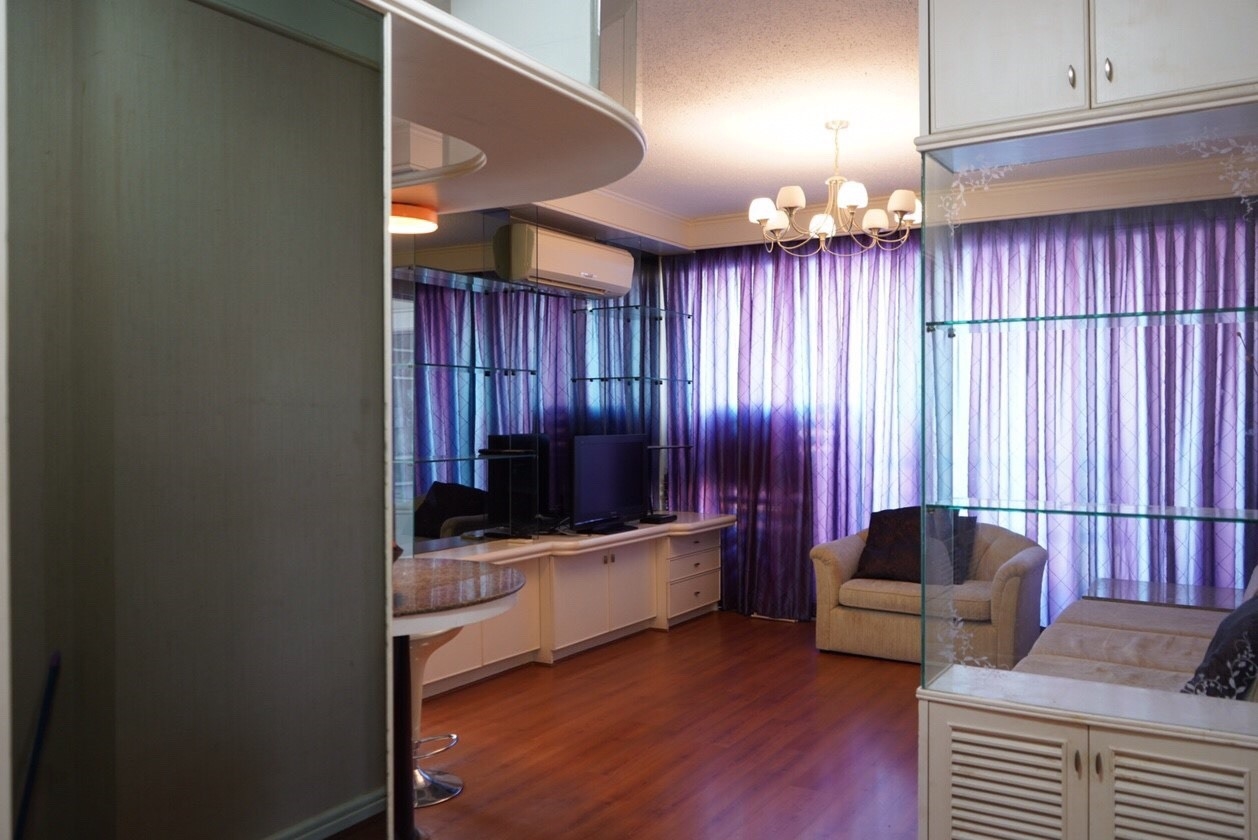 �����Ҥ͹� ��� �šҫ���Ҵ����� ��� 8 ��ͧ���  ��� MRT ����¸Թ/�Ҵ����� The Legacy Viphavadi (R1903-023)