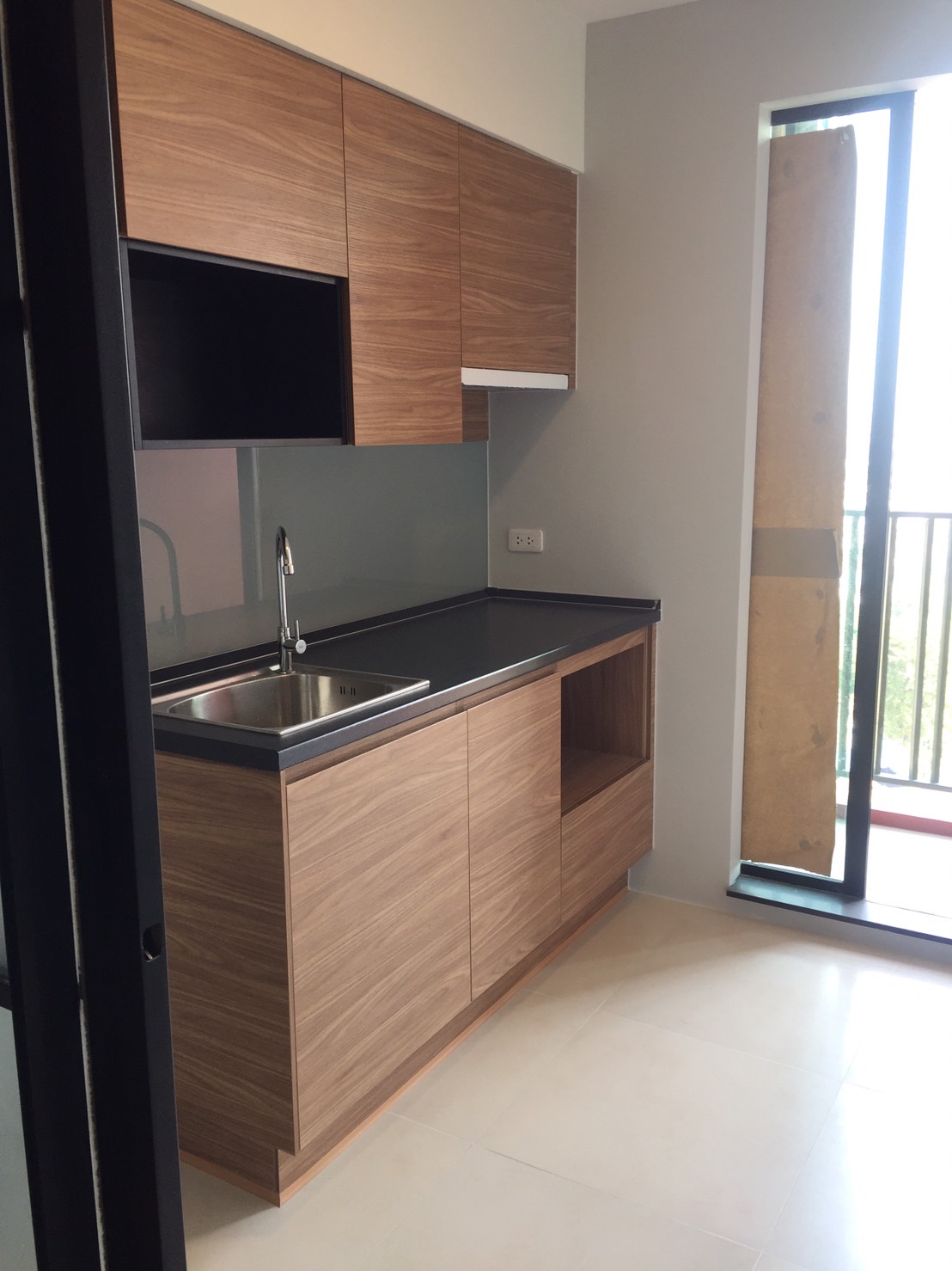 ��´�ǹ� Brix condo 