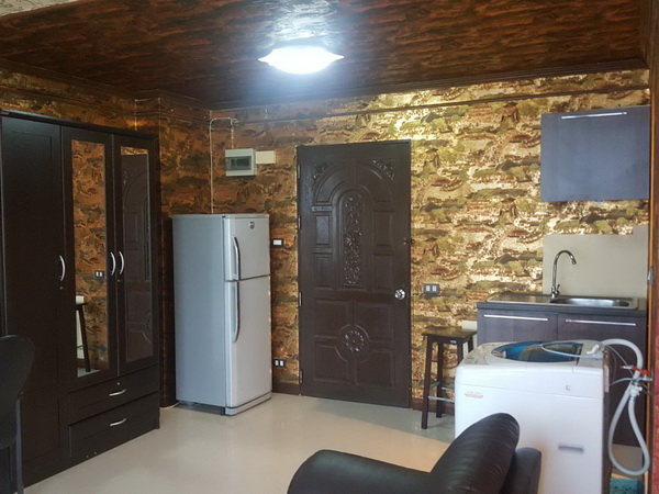 ��������ͧ���͹� ����� ��������� (First Tower Condo) ���������ú ��������� ��Ҿ�ҧ���