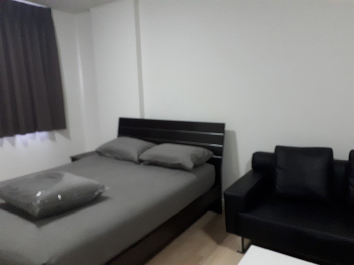 ให้เช่า คอนโด (D Condo) จรัญ-บางขุนนนท์ เขตบางกอกน้อย กรุงเทพ เป็นโครงการ ของ บริษัท แสนสิริ อาคาร Low rise สูง 8 ชั้น ให้เช่า คอนโด (D Condo) จรัญ-บางขุนนนท์ เขตบางกอกน้อย กรุงเทพ เป็นโครงการ ของ บริษัท แสนสิริ อาคาร Low rise สูง 8 ชั้น