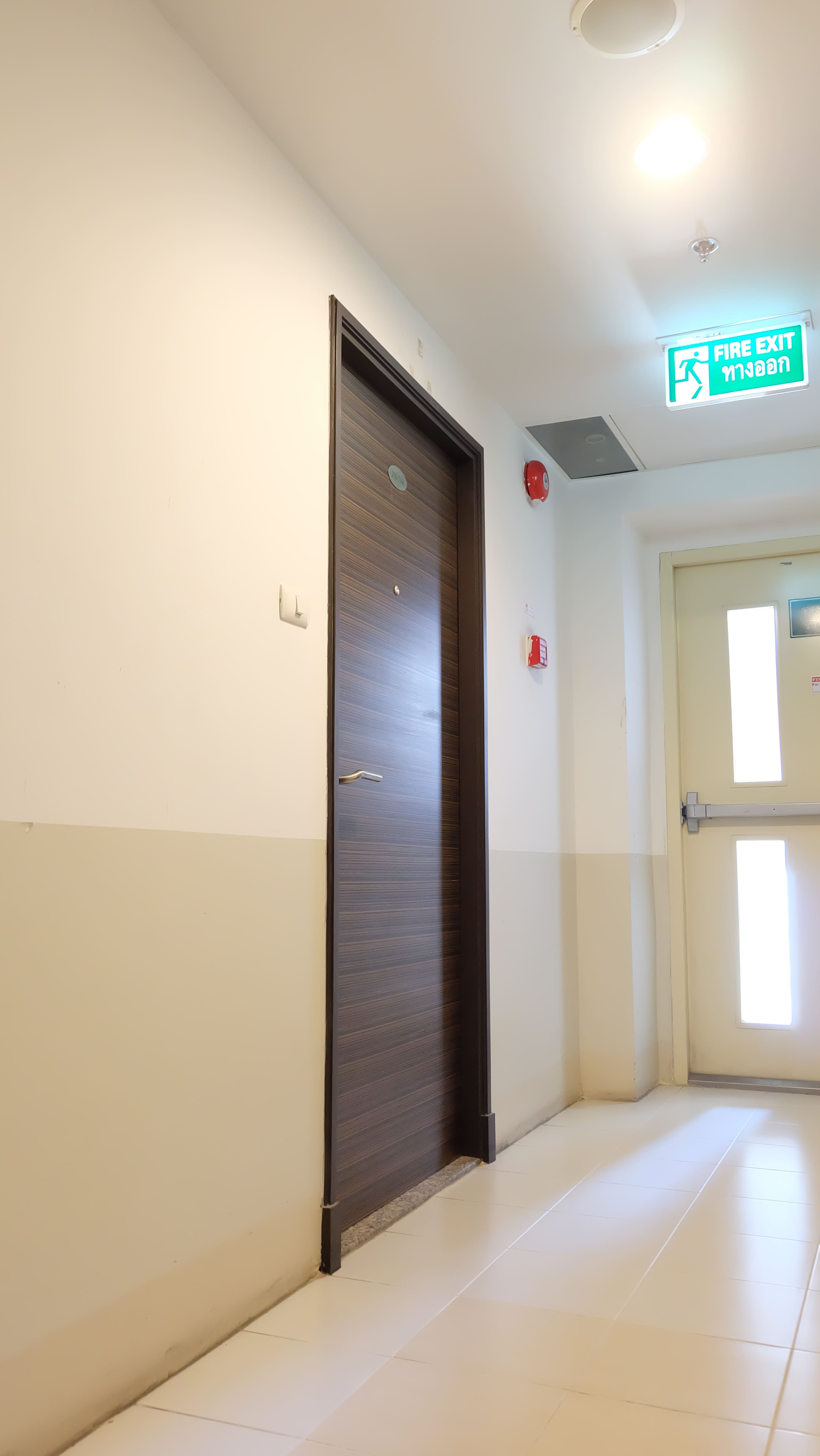 ��¤͹������� ������� ���� �Ѫ�¸Թ