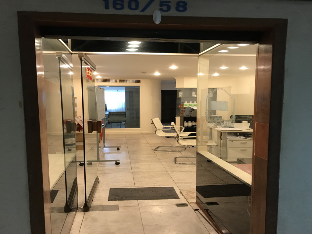 �����Ҿ�鹷���ӹѡ�ҹ������� Office for Rent on Silom Road