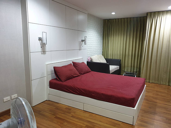 ��¤͹ⴾը� ������ 9 1 ���¢�ҧ ��� MRT ������ 9 �Դ���������9 