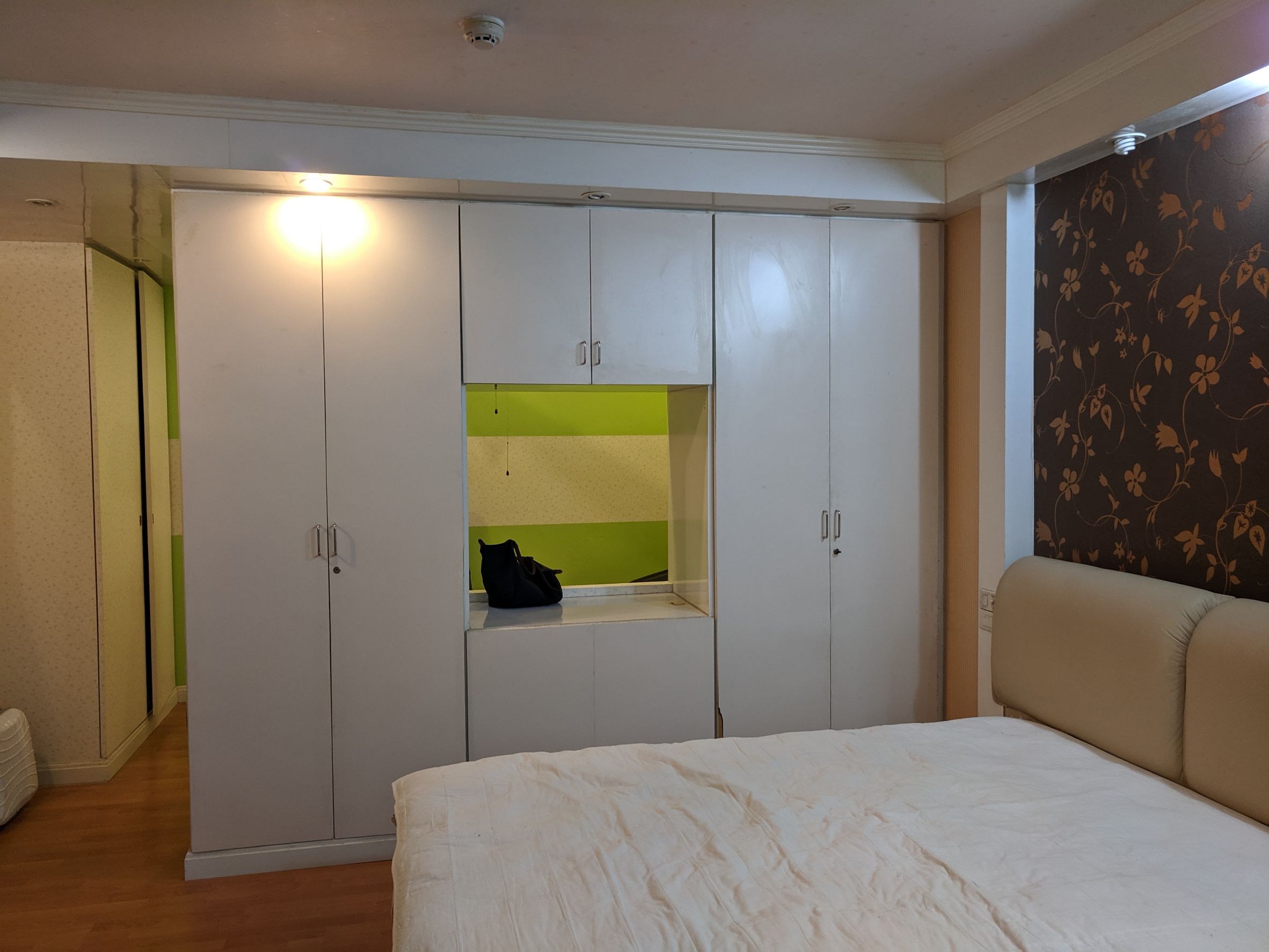 �����Ҥ͹� �Ե�� ��� �آ���Է101/2 ���ö俿�� BTSʶҹ��ش��آ ��ͧ 25.2 ��.�. 9500