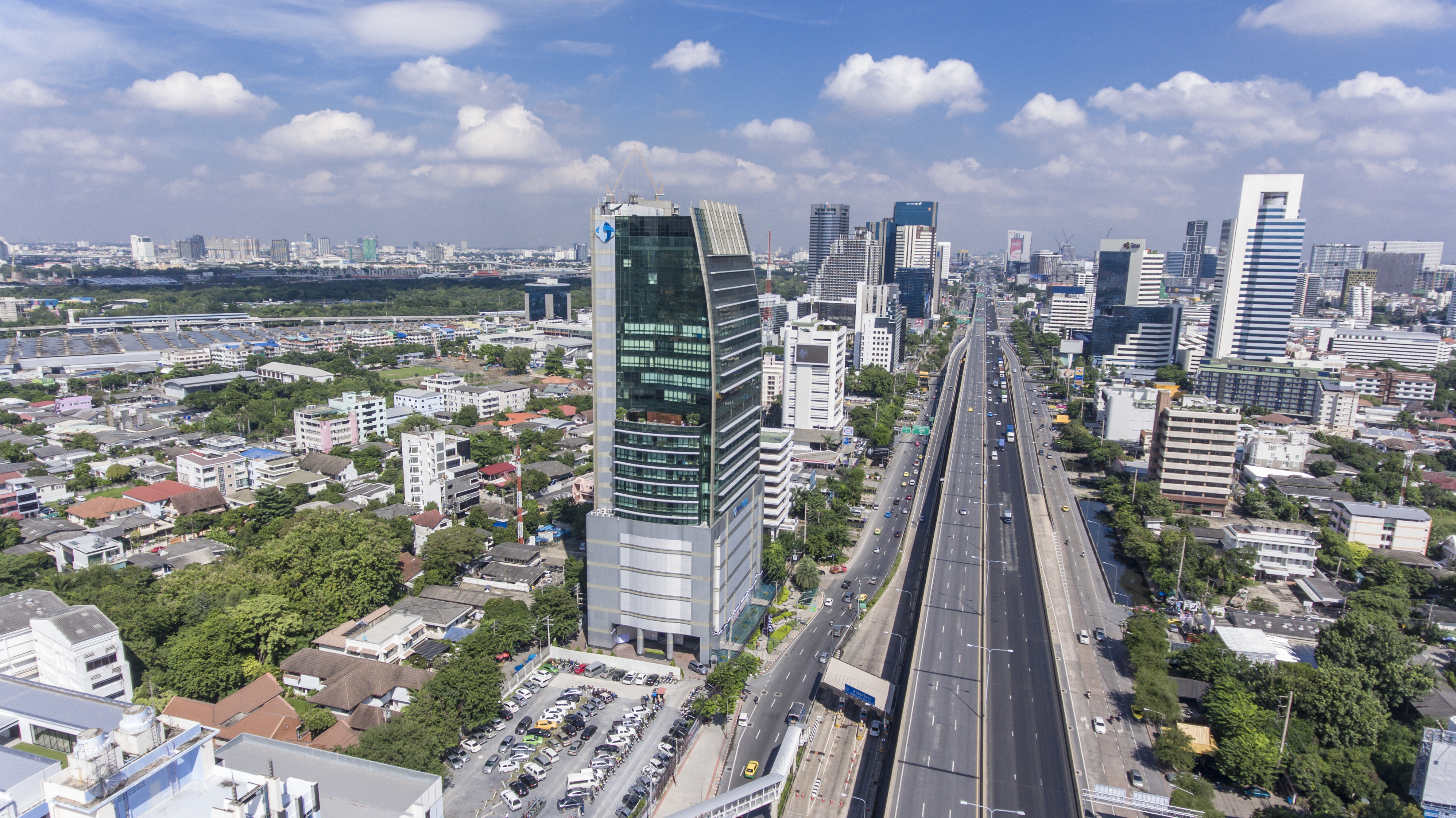 พื้นที่สำนักงานให้เช่า พื้นที่สำนักงานให้เช่า