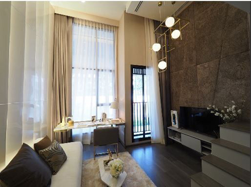 ��´�ǹ�͹� Knightsbridge Space �Ѫ�¸Թ ��Ңͧ����ͧ