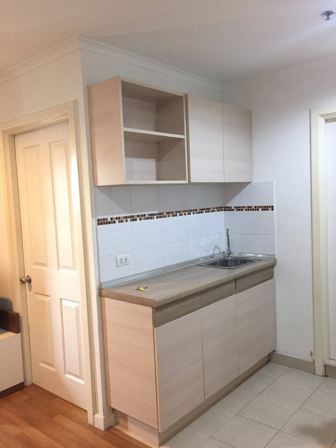 ����������Թ� ��� �Ѫ�¸Թ ���ö俿�� ��ͧ��� 30.5 ��.�. 1�͹ ���16