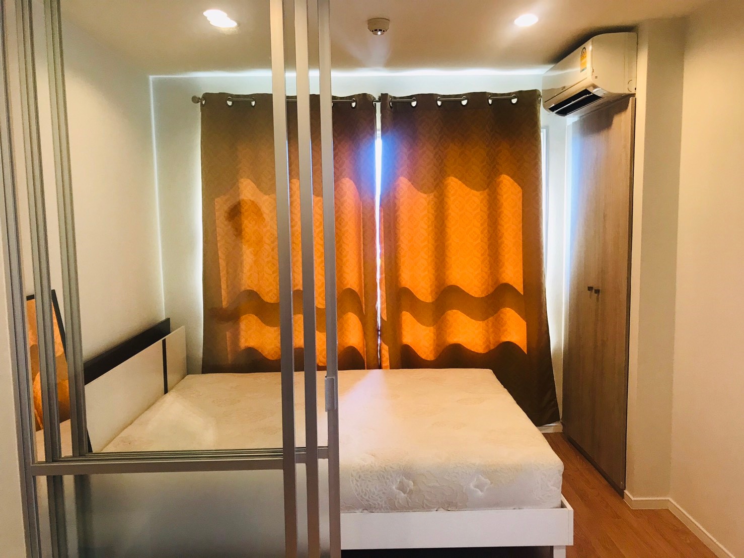 �����Ҥ͹�����Թ� ����� ��͹�ت-�Ѳ�ҡ��  1��ͧ�͹ 1��ͧ��� ��鹷�� 23 ���. ��������������ú������������