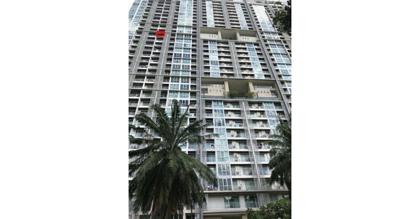 ��¤͹� Abstract ����¸Թ ��� 22 ���ǹ��¿��      ��觵ç���� Central Ladpraw (��ö俿�Ҽ�ҹ ������� 11 �ԧ�Ҥ�)