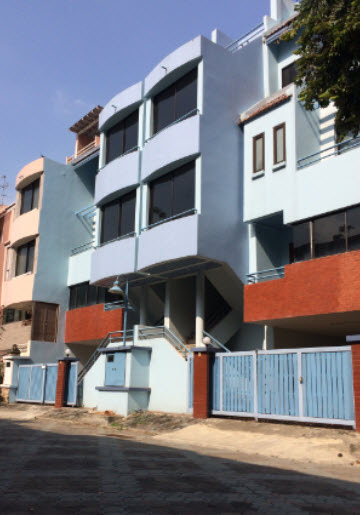 For rent Luxury Home-office Bangna KM 14. 
