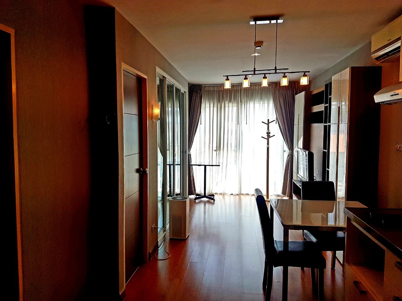 ��¤͹� ��������չ �Ŵ� �ҷ�-�ҡ�Թ 39.87 ��.�.