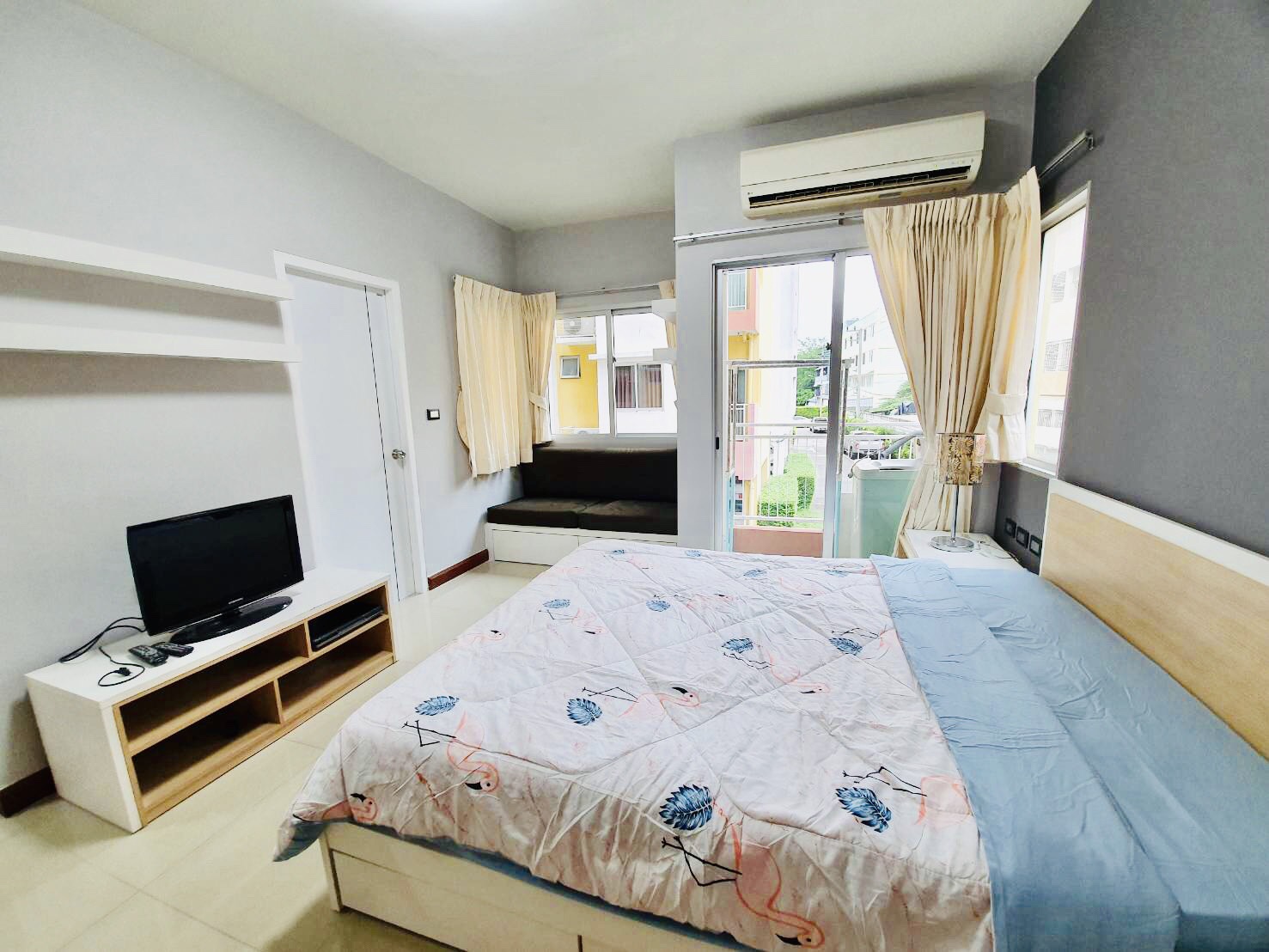 ��¤͹����ö俿���ش��آ My Condo �آ���Է 103 ��ͧʵٴ��� 25 ��.�. ��ͧ��� (S901)