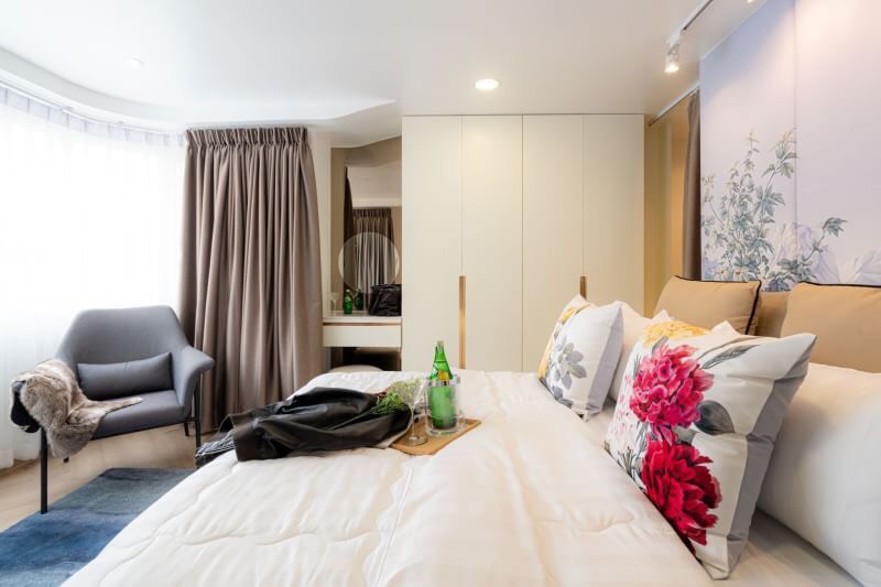 ขาย ห้องคอนโด Luxury oriental art design 1ห้องนอน 1ห้อง kitchen & living area ติด ถนน นิมมาน ขาย ห้องคอนโด Luxury oriental art design 1ห้องนอน 1ห้อง kitchen & living area ติด ถนน นิมมาน