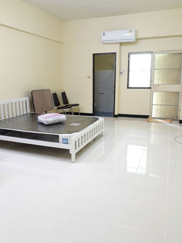 �����Ҥ͹� ������ ������ ��� 3 �������������� ��¤��͹ 6 ����Թ��� �ѹ����� ���