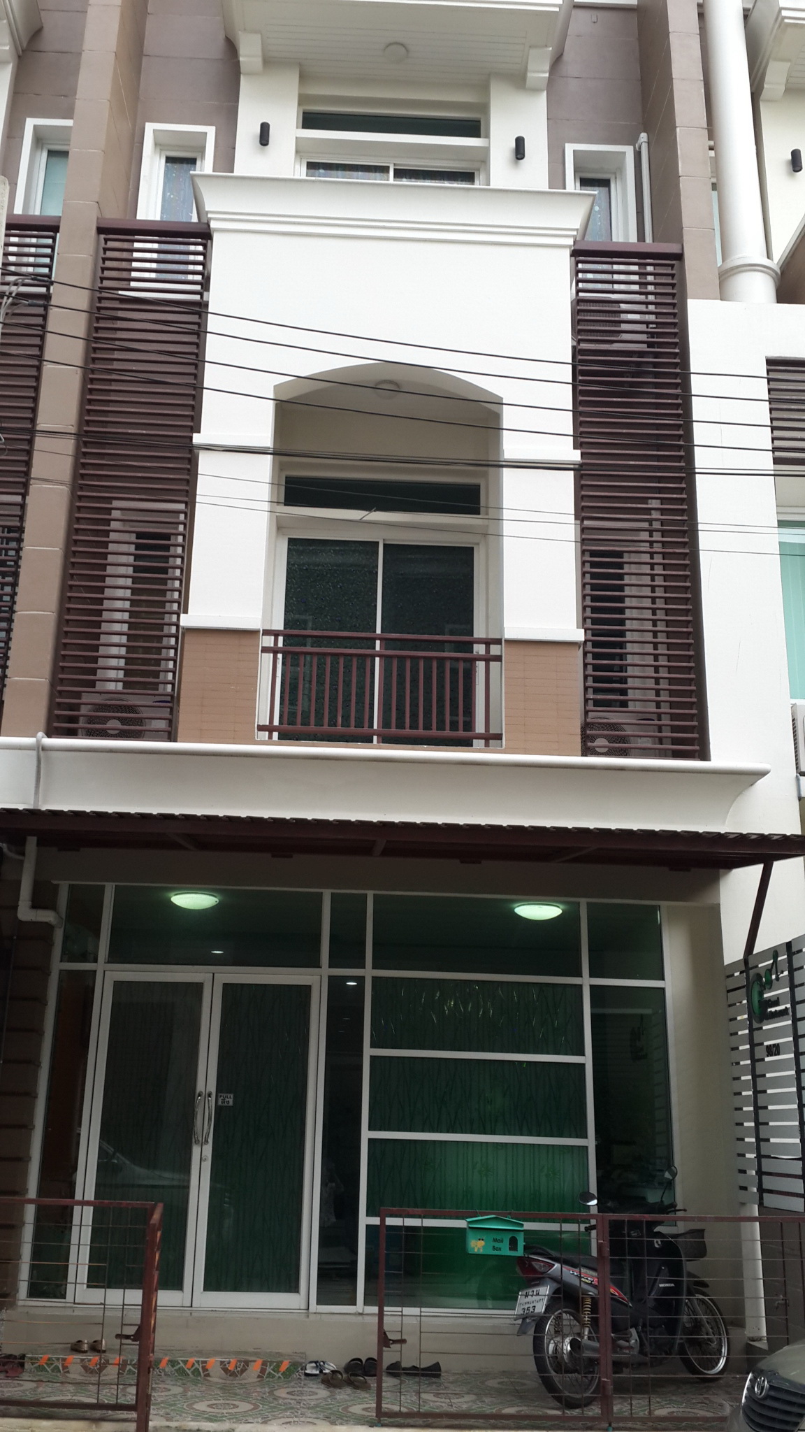 ��´�ǹ !! ����Ϳ��� 4 ��� ��鹷�� 21.2 ���. ����Ƿ��������� ���Թ��� ��ا෾