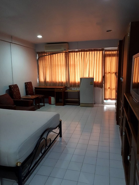 ให้เช่า 3500 ริเวอร์ปาร์คคอนโด C (หลังเซียร์ รังสิต) (เครื่องไฟฟ้า + เฟอร์นิเจอร์ ครบ) ให้เช่า 3500 ริเวอร์ปาร์คคอนโด C (หลังเซียร์ รังสิต) (เครื่องไฟฟ้า + เฟอร์นิเจอร์ ครบ)