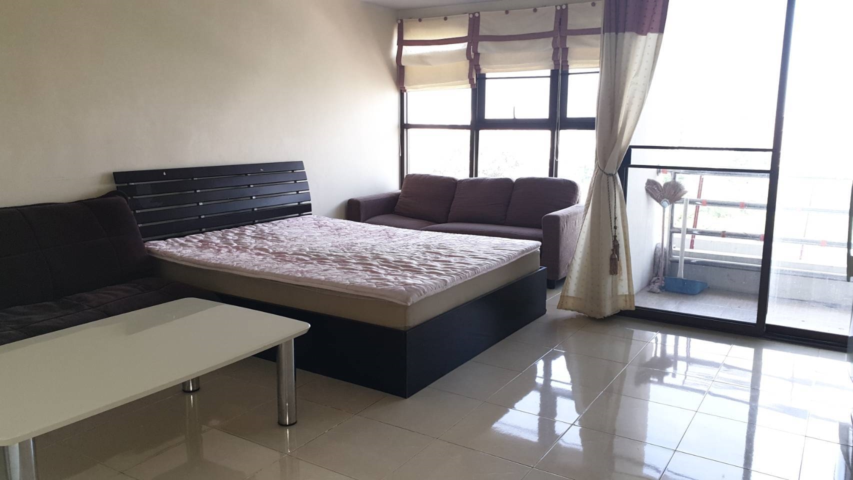 �͹ⴸ����� �͹������� �ź��� �ҧ�ʹ A061