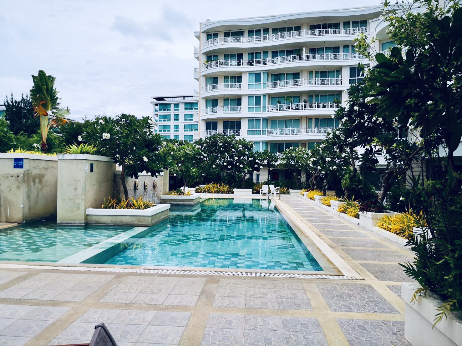 ��¤͹��������Դ���� ��ҹ���� ����Թ 