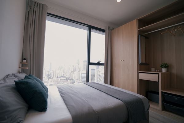 ��������Ҥ͹� Ideo Mobi ��ȡ ʵٴ��� 1 ��ͧ��� 24.83 ��.�. ��� 33 ��� MRT ྪú���