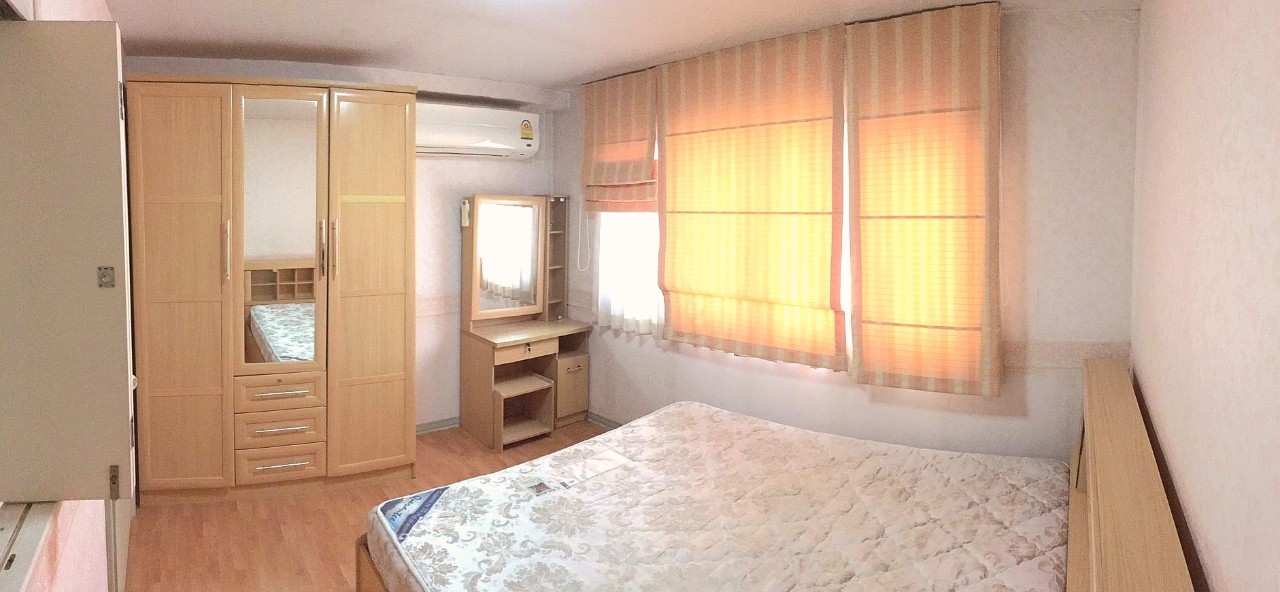 ������ -��� �͹�����Թ� 㨡�ҧ���ͧ �آ���Է77 �Դ ö俿����͹�ت 