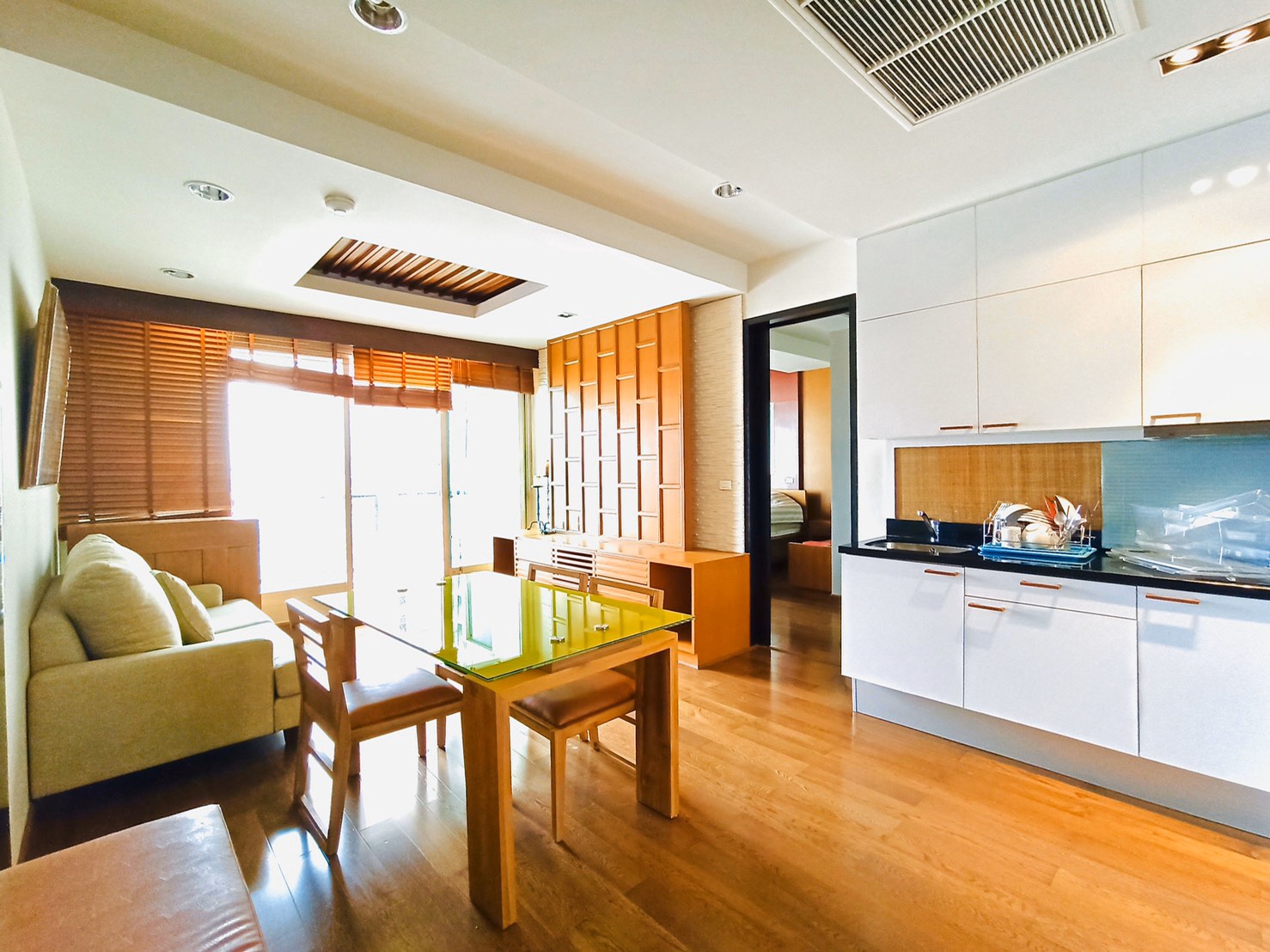 ��¤͹� �� ����� �Դ�� THE ADDRESS CHIDLOM ��ҧ�ҡ BTS �Դ�� 300 ���� ��ͧ��Ǵ� �����͹ �����ѹ ��ا෾��ҹ��